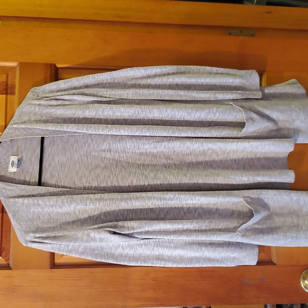 Light weight cardigan